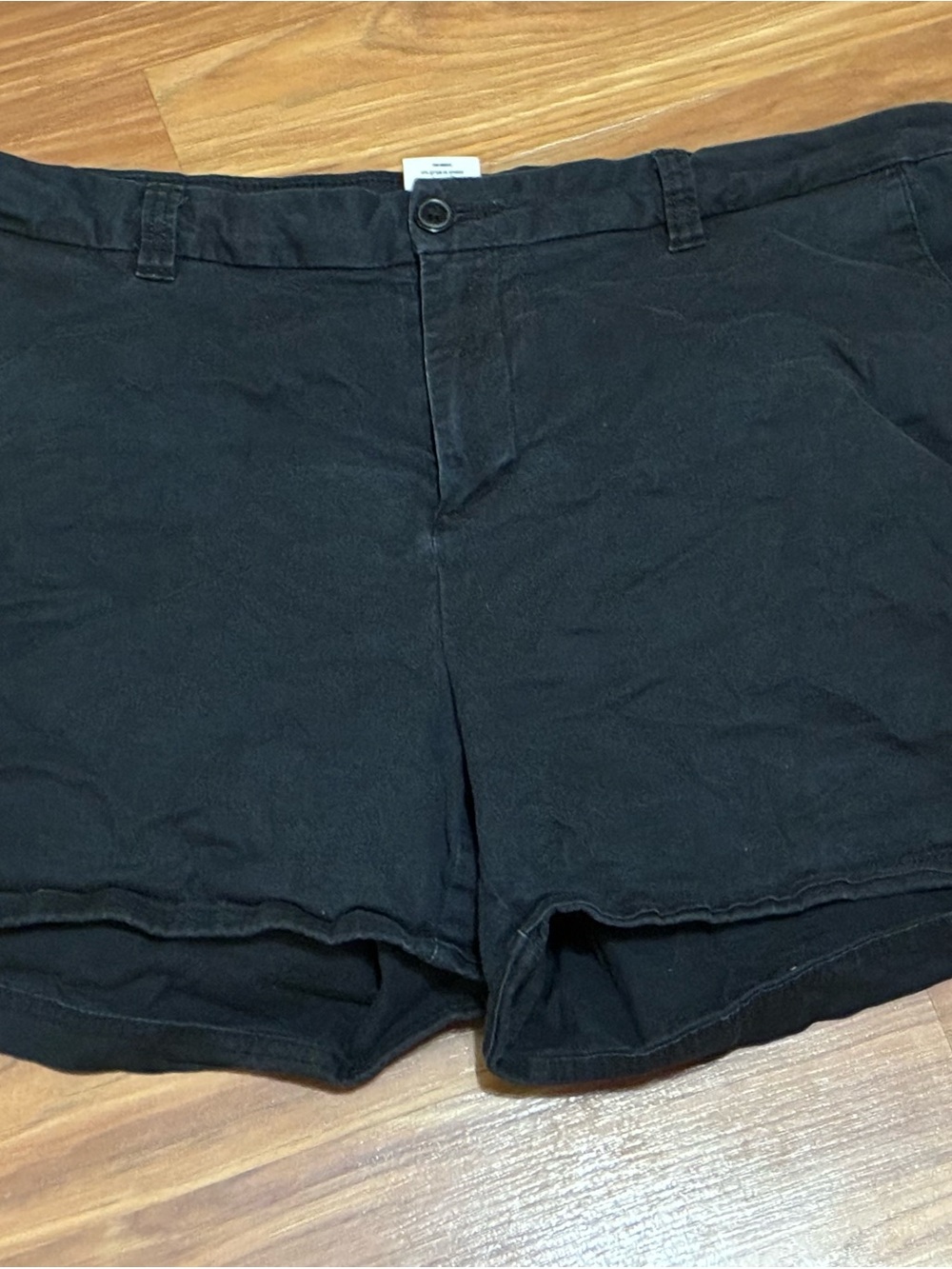 Magellan Outdoors Black Flat-Front Men's Shorts